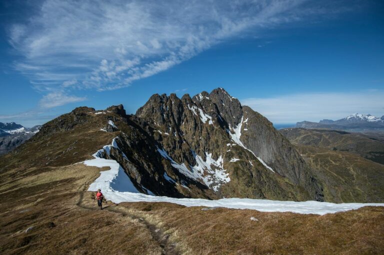 Read more about the article Hiking in Scandinavia: Nordic Beauty and Wilderness